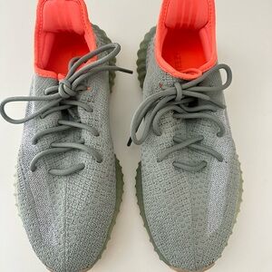 Yeezy Boost 350 v2 ‘Desert Sage’ Size 9.5